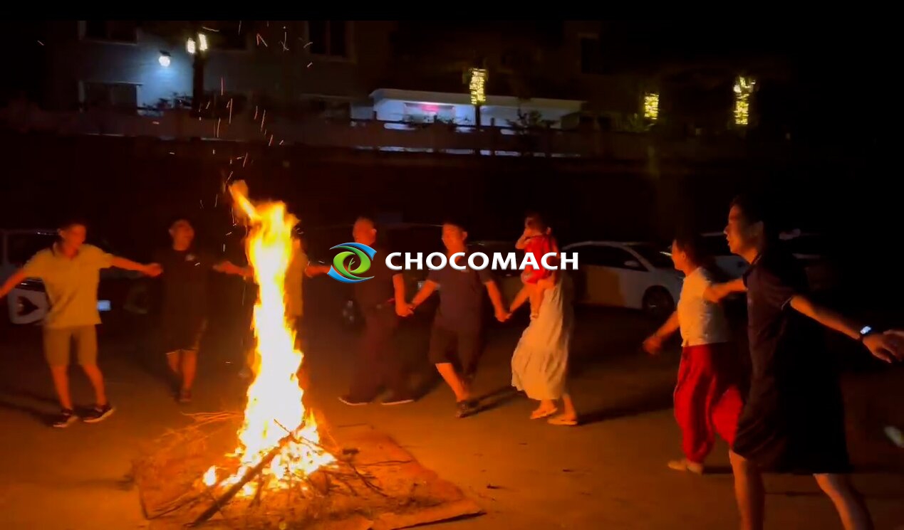 鑫兆豐全自動(dòng)液壓榨油機(jī)暑期夏令營(yíng)團(tuán)建